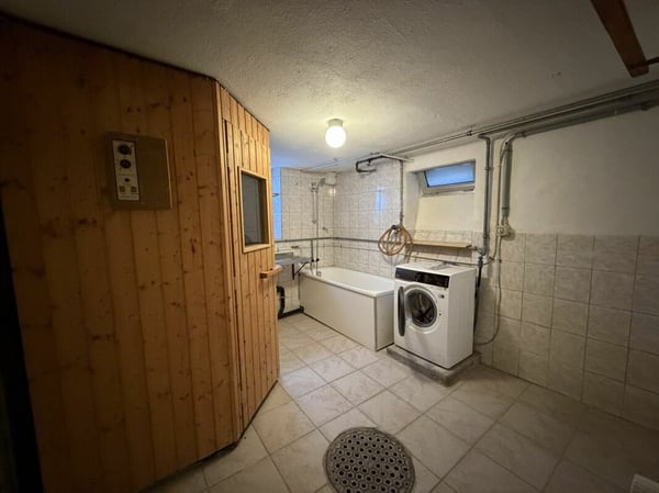 Charmantes Wohnhaus an zentraler Lage (310 m vom Bahnhof Schaffhausen) 23