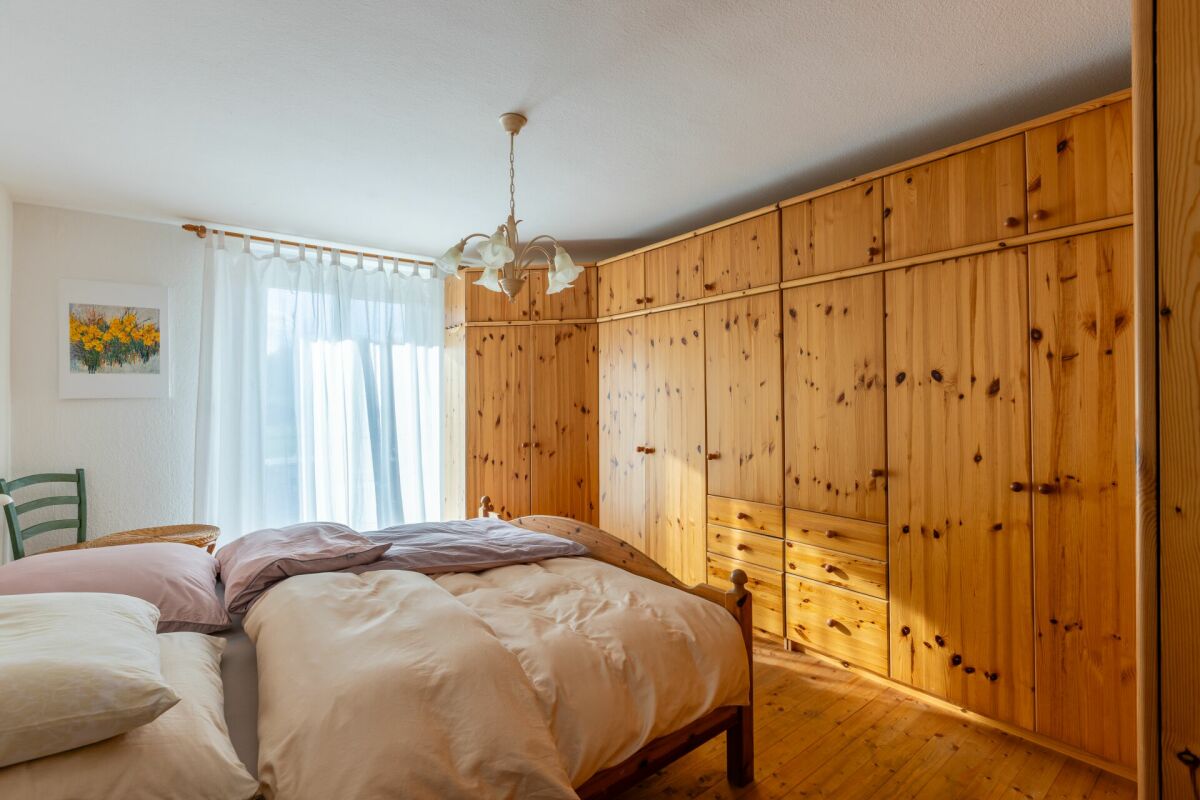 Viel Freiraum, Rheinsicht und Lebensqualität im einzigartig gelegenen Wohnhaus