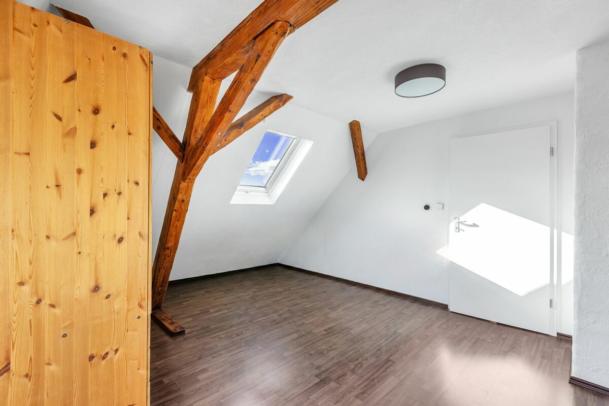 Viel Freiraum, Rheinsicht und Lebensqualität im einzigartig gelegenen Wohnhaus