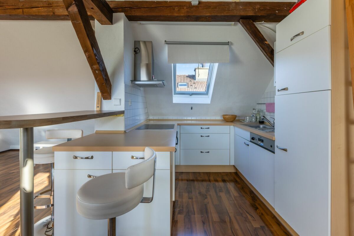 Viel Freiraum, Rheinsicht und Lebensqualität im einzigartig gelegenen Wohnhaus