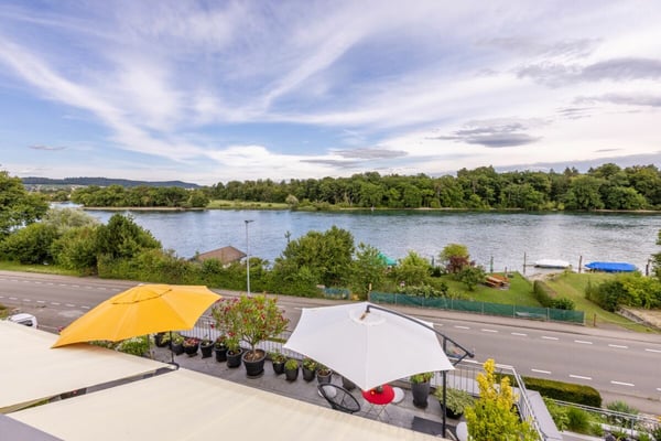 Exklusive 5,5-Zimmer-Terrassenwohnung - Premium-Rheinblick in Büsingen am Hochrhein 1