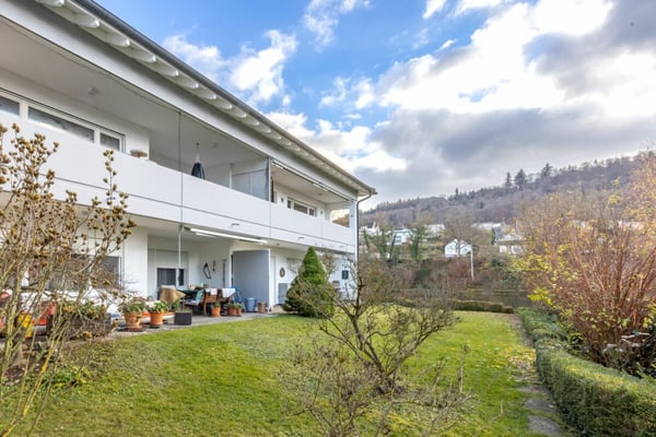 Modernisierte Maisonettewohnung in erster Rheinlage - bezugsbereit 26