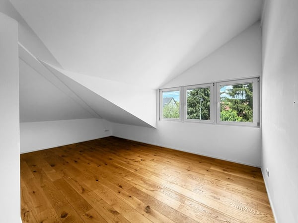 Modernisierte Maisonettewohnung in erster Rheinlage - bezugsbereit 17