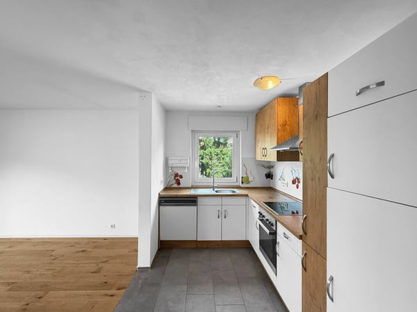 Modernisierte Maisonettewohnung in erster Rheinlage - bezugsbereit 8