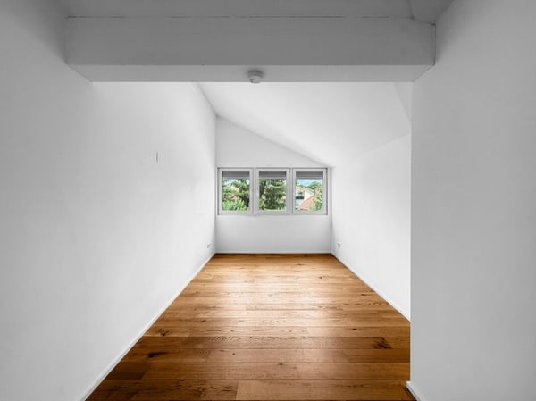 Modernisierte Maisonettewohnung in erster Rheinlage - bezugsbereit 11
