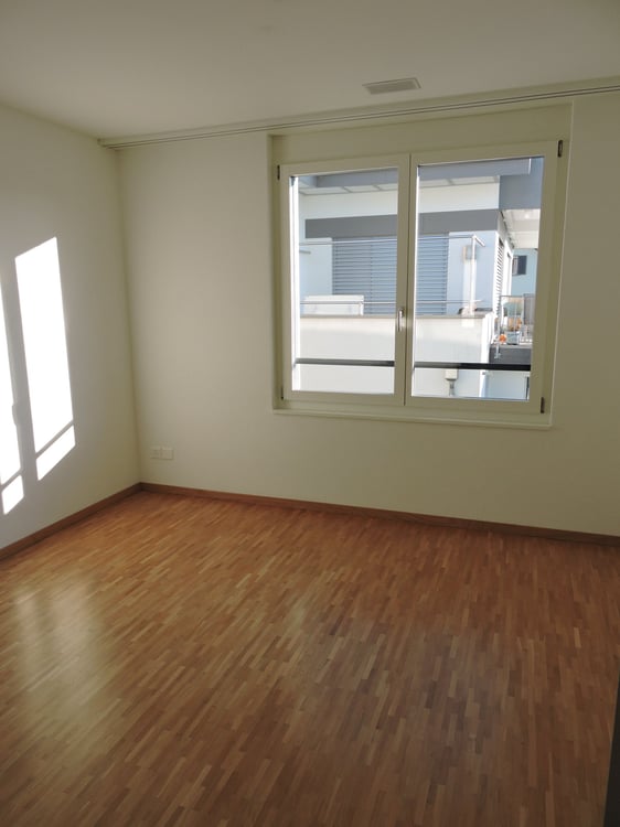 Grosszügige 4.5-Zimmer-Wohnung an attraktiver Lage 9