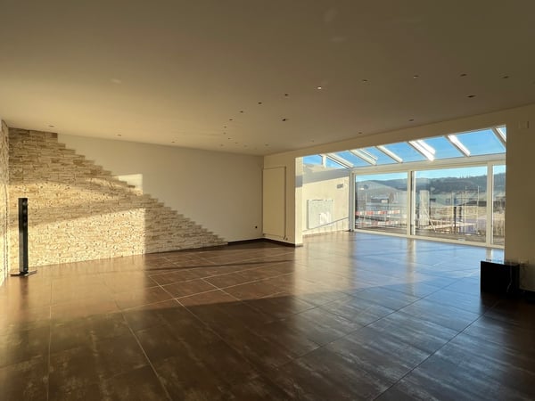 LICHTDURCHFLUTETES EINFAMILIENHAUS MIT EXKLUSIVEM WINTERGARTEN 2