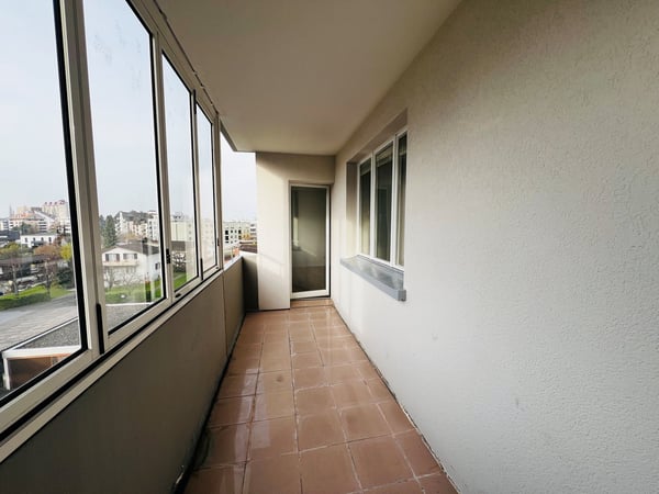 Gemütliche 2.5-Zimmer Wohnung mit Balkon 7