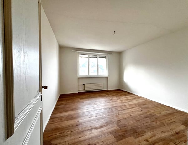 Gemütliche 2.5-Zimmer Wohnung mit Balkon 5