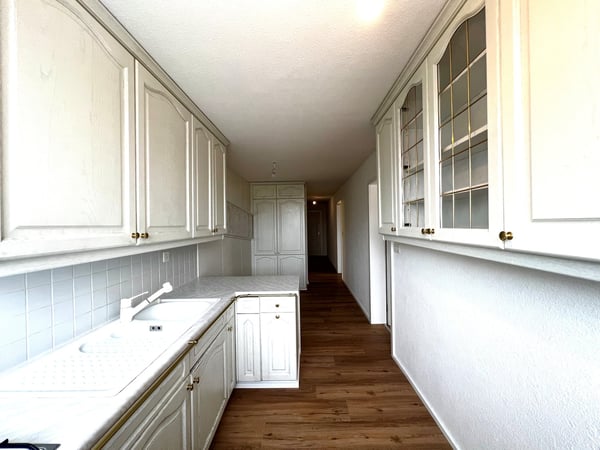 Gemütliche 2.5-Zimmer Wohnung mit Balkon 4