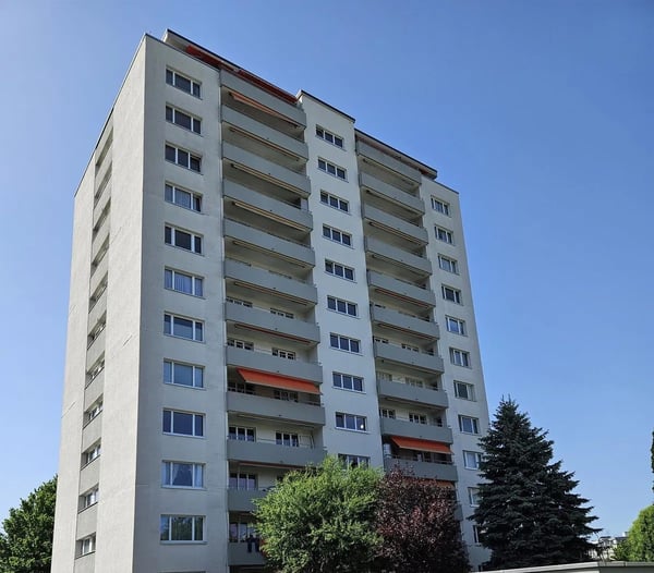 Gemütliche 2.5-Zimmer Wohnung mit Balkon 1