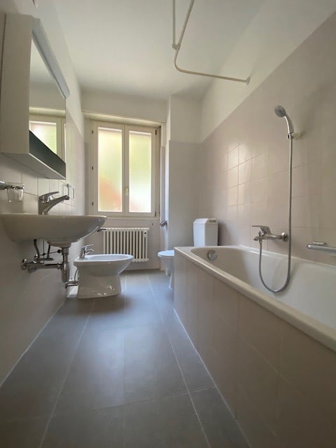APPARTAMENTO 3.5 LOCALI A LUGANO-CASSARATE 6