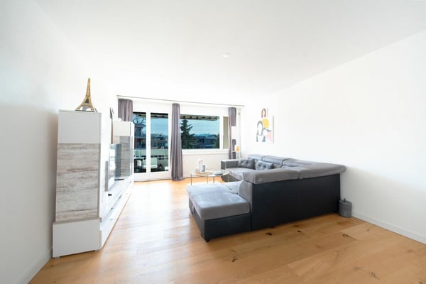 Moderne 1.5 Zimmer Wohnung mit Weitblick 4