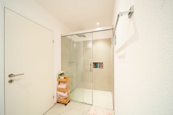 Traumhafte Wohnung mit spektakulärer Aussicht 8