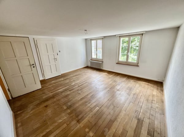 Zentrale 1.5-Zimmer-Wohnung in Bürglen 8