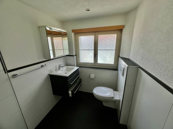 Zentrale 1.5-Zimmer-Wohnung in Bürglen 5