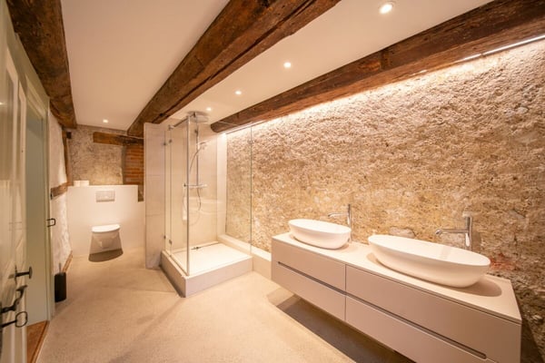 Historische Mauern: 1.5 Zimmer Maisonette 5