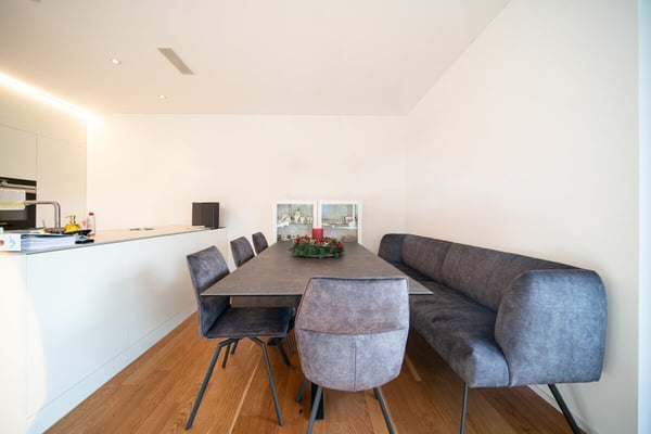 Elegante 1.5 Zimmer Gartenwohnung 5