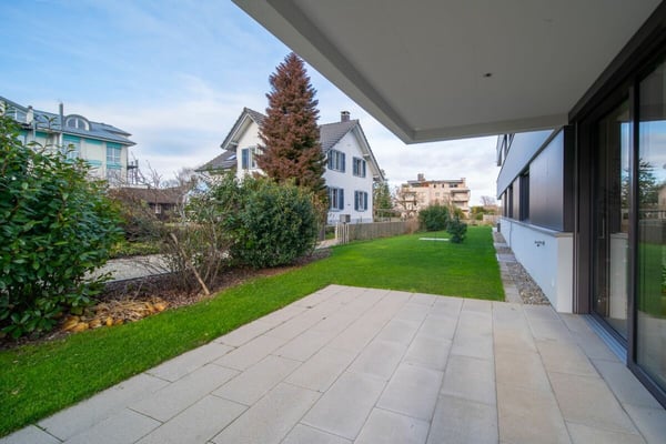 Elegante 1.5 Zimmer Gartenwohnung 2