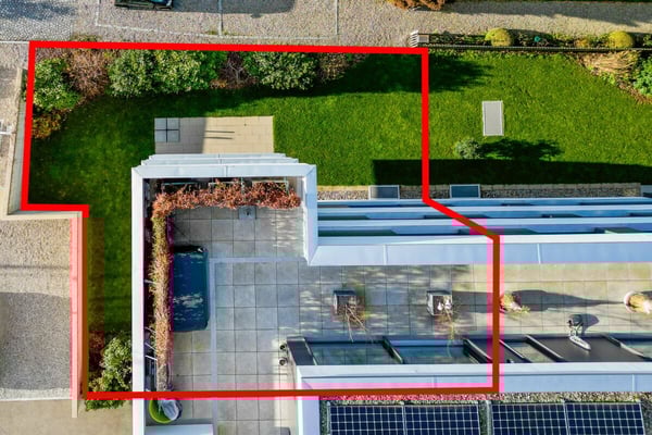 Elegante 1.5 Zimmer Gartenwohnung 12