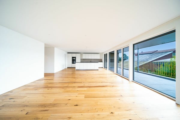 Neuwertige 1.5 Zimmer Wohnung mit viel Platz 2