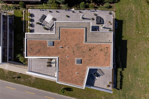 Neuwertige 1.5 Zimmer Wohnung mit viel Platz 13