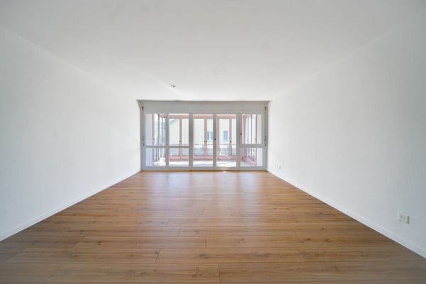 Helle 1.5-Zimmer-Wohnung mit Wintergarten 6