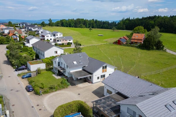 Einfamilienhaus mit Stall, Einliegerwohnung und viel Potenzial 5