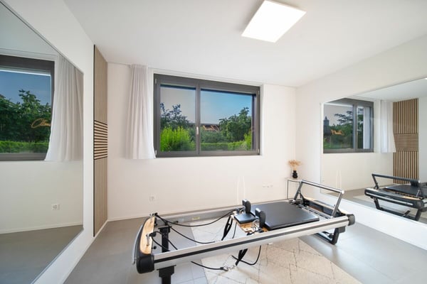 1.5 Zimmer Wohnjuwel mit eigenem Gartenparadies 10