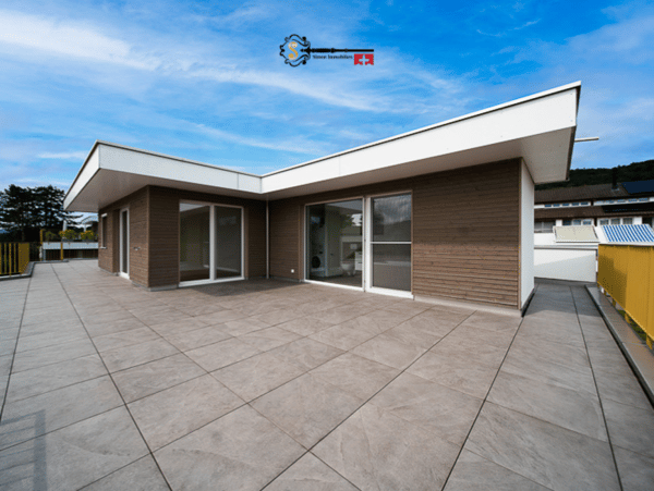 Attika mit Rheinpanorama & grossen Terrassen 13