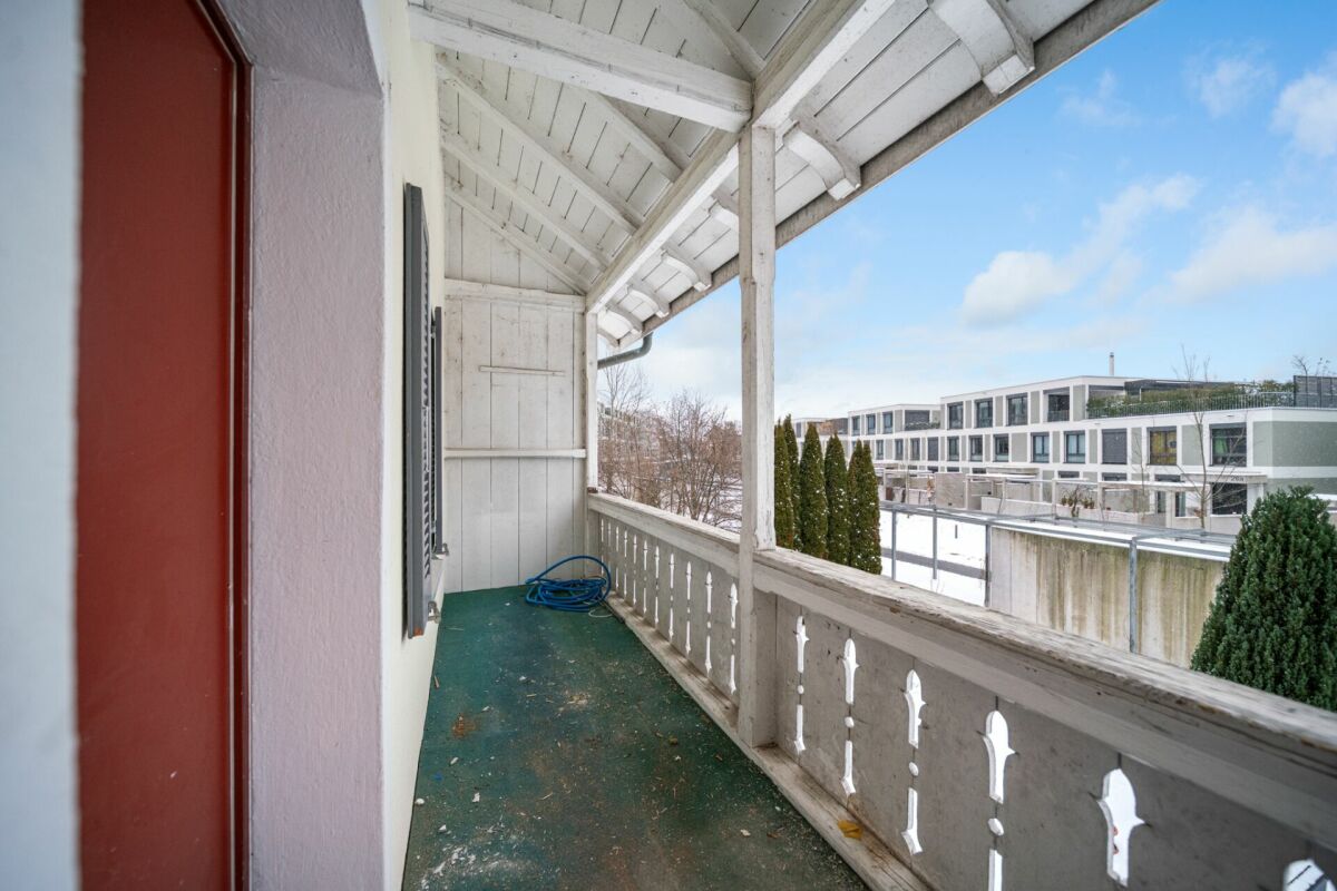 Frisch renovierte Maisonettewohnung mit 151 m² Wohnfläche