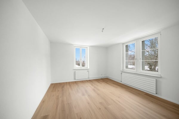 Vollständig renovierter Hausteil mit zwei attraktiven Wohneinheiten 16