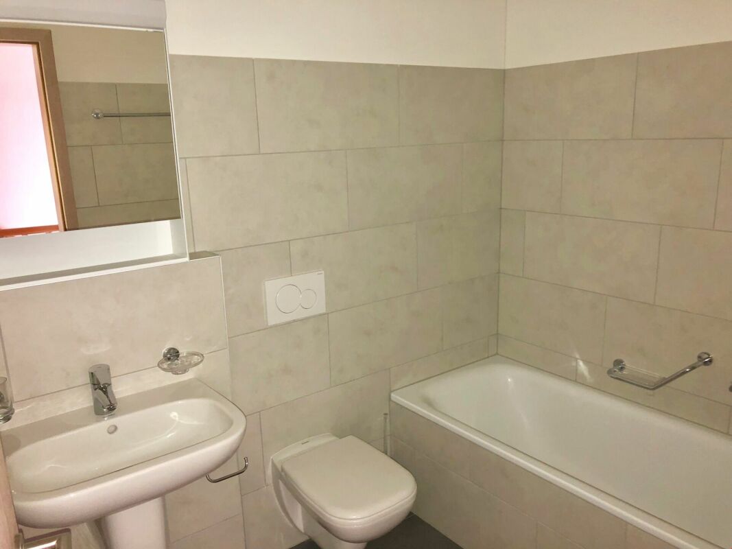 Nuovi duplex con posto auto, 1 mese gratis!