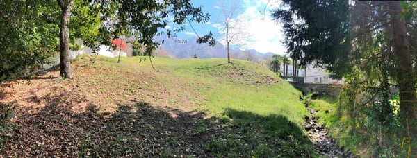 Terreno edificabile di 904 mq con vista aperta 3