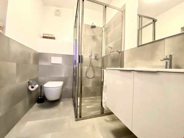 Moderno appartamento in centro a Chiasso 10