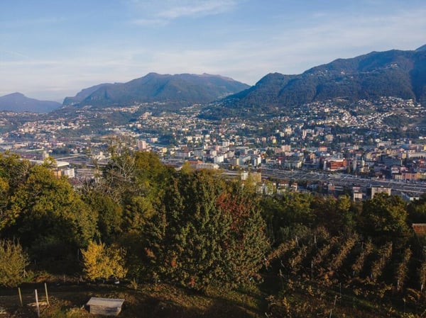 Terreno edificabile con meravigliosa vista panoramica e progetto 5
