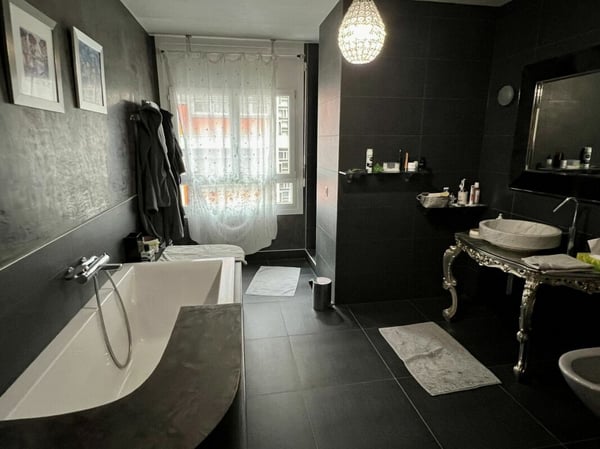 Ampio ed elegante appartamento di 320 mq, ultimo piano 13