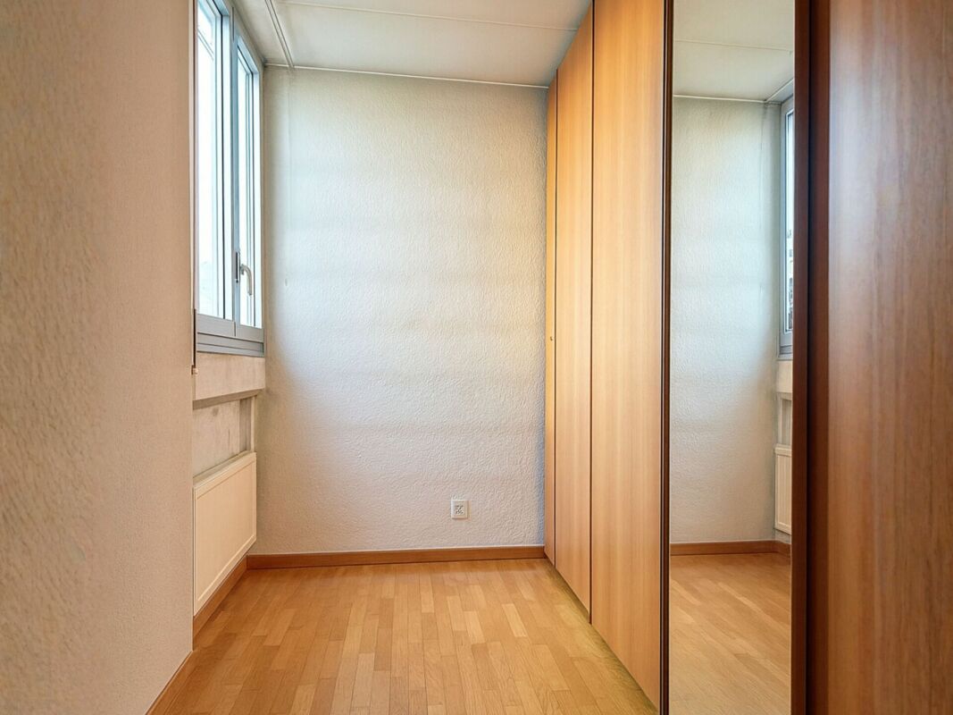 Appartamento all'ultimo piano di 5 locali con balcone