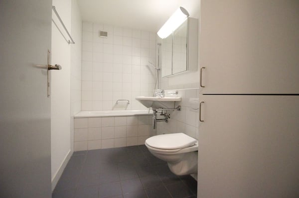 Tolle Wohnung mit praktischem Grundriss Nähe Kantonsspital 6