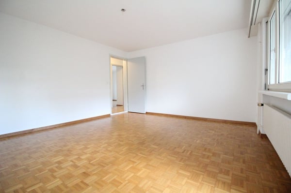 Tolle Wohnung mit praktischem Grundriss Nähe Kantonsspital 3