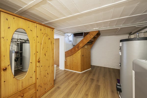 IHR WOHNTRAUM MIT AUSBAU- ODER ERWEITERUNGSPOTENZIAL AN TOP LAGE IN BERINGEN 24
