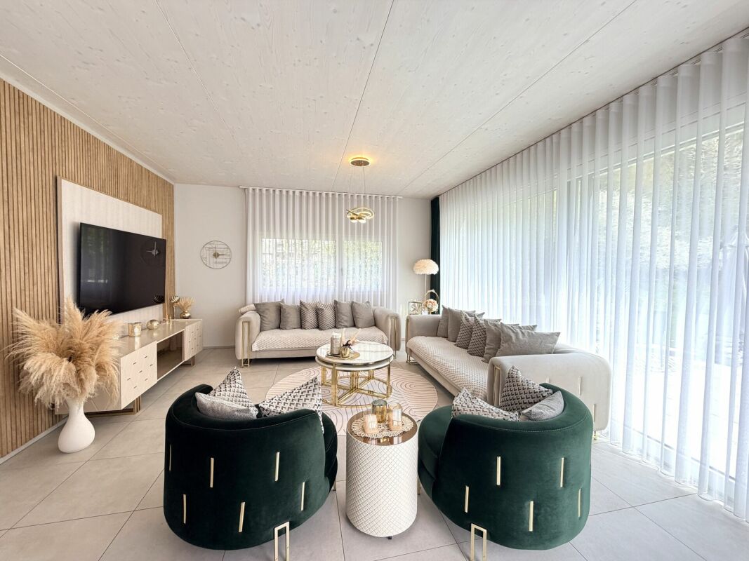 Wohnen am Waldrand - exklusives 5.5-Zimmer-Reihenhaus