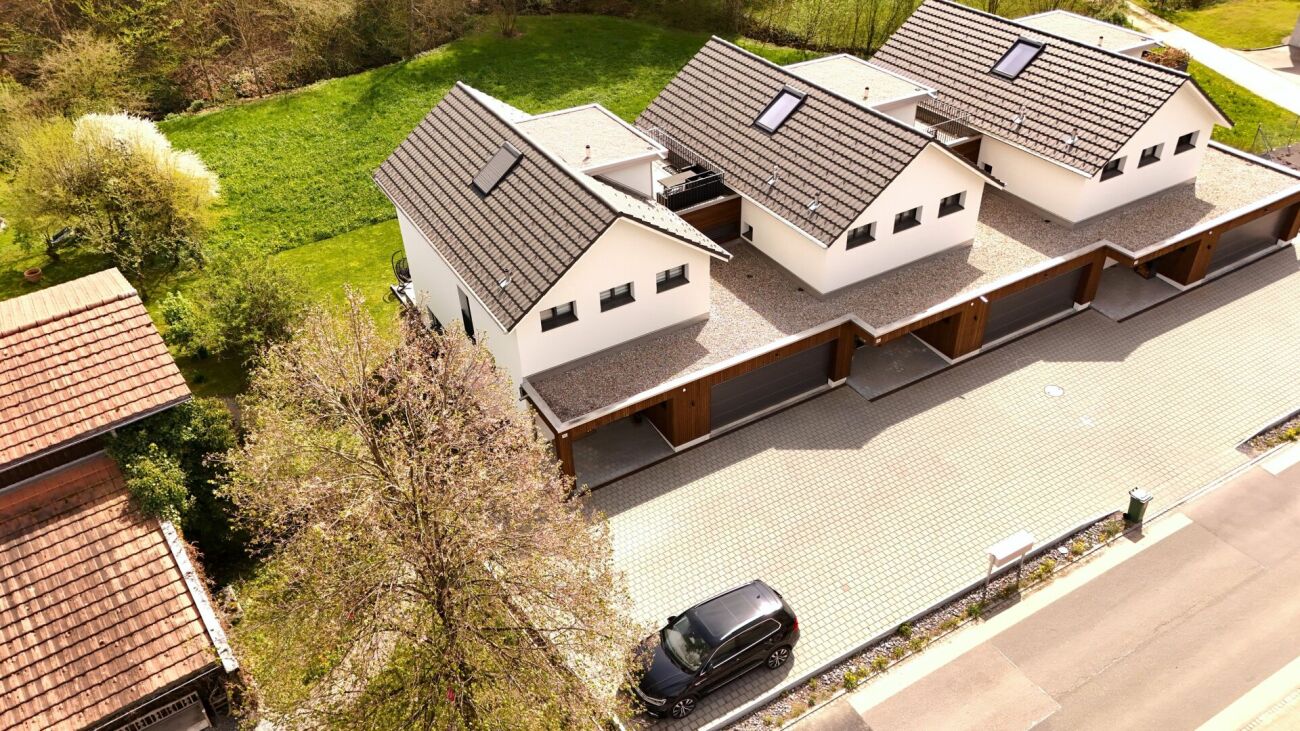 Wohnen am Waldrand - exklusives 5.5-Zimmer-Reihenhaus