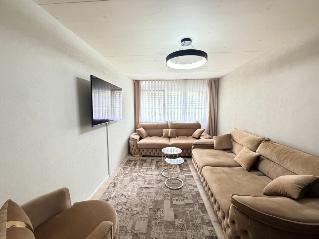 Wohnen am Waldrand - exklusives 5.5-Zimmer-Reihenhaus