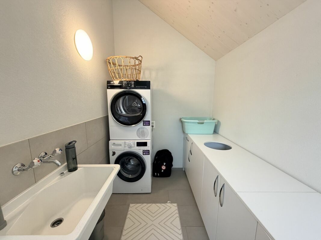 Wohnen am Waldrand - exklusives 5.5-Zimmer-Reihenhaus