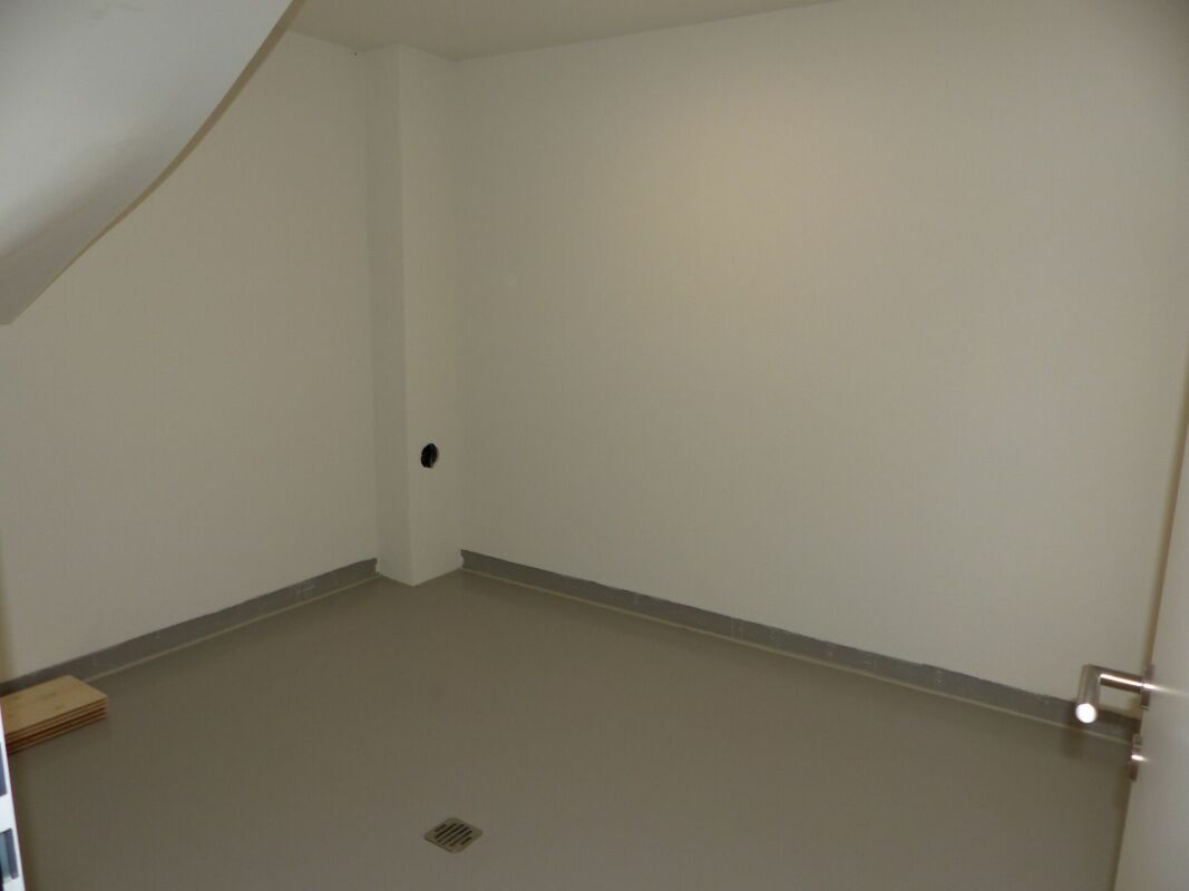 ATTRAKTIVES 4.5 ZIMMER-DEFH ZUM MIETEN / NEUBAU