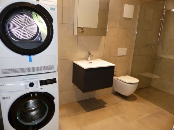 1 Zimmer Hobby-Büroraum mit Küche und Badezimmer 4