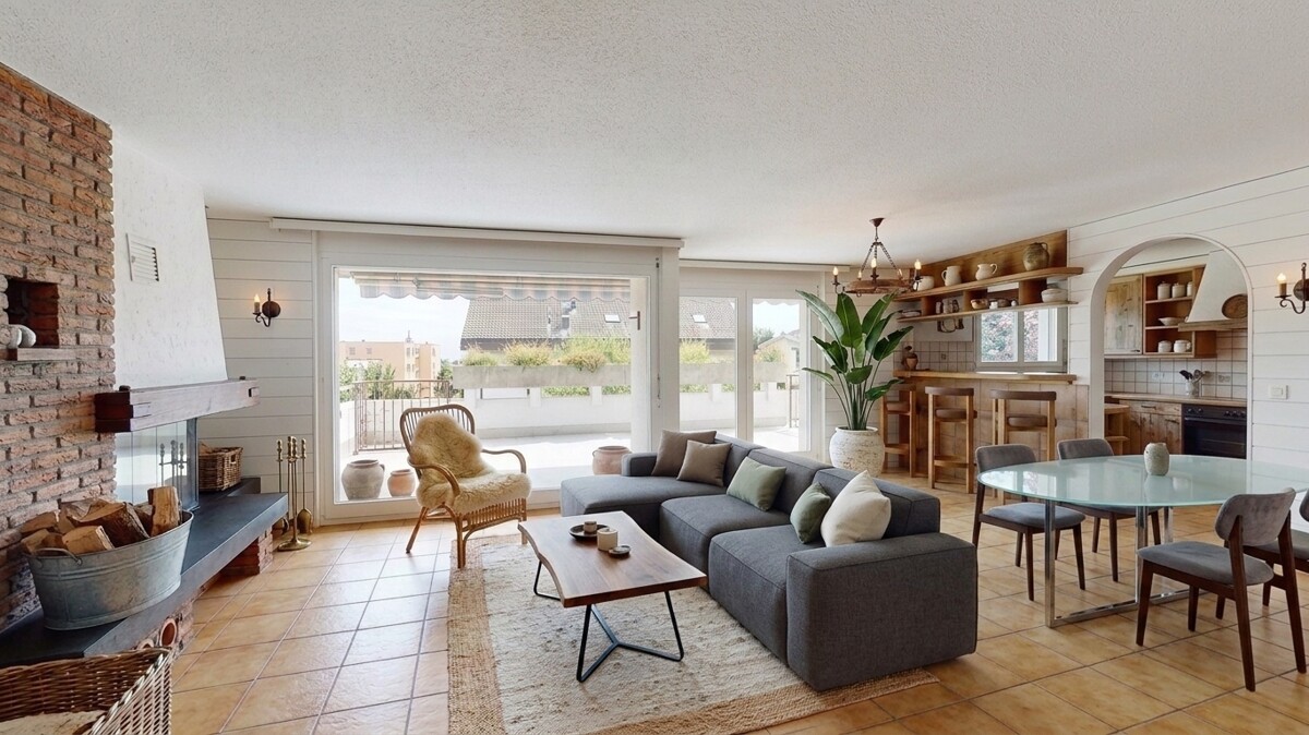 Immobilie in Berikon - Die Gelegenheit: grosszÃ¼gige 4.5-Zimmerwohnung mit Renovationspotenzial und sonnigem Balkon - Bild 10