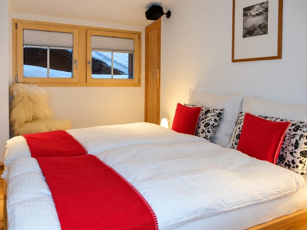 Zermatt pur! Stilvolle 4.5-Zimmer-Ferienwohnung mit Matterhornblick – mitten im Dorf 7