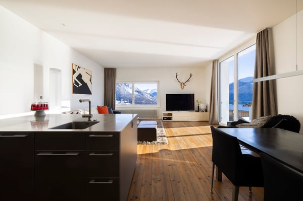 Stierva - 4½-Zimmer-Ferienhaus 2